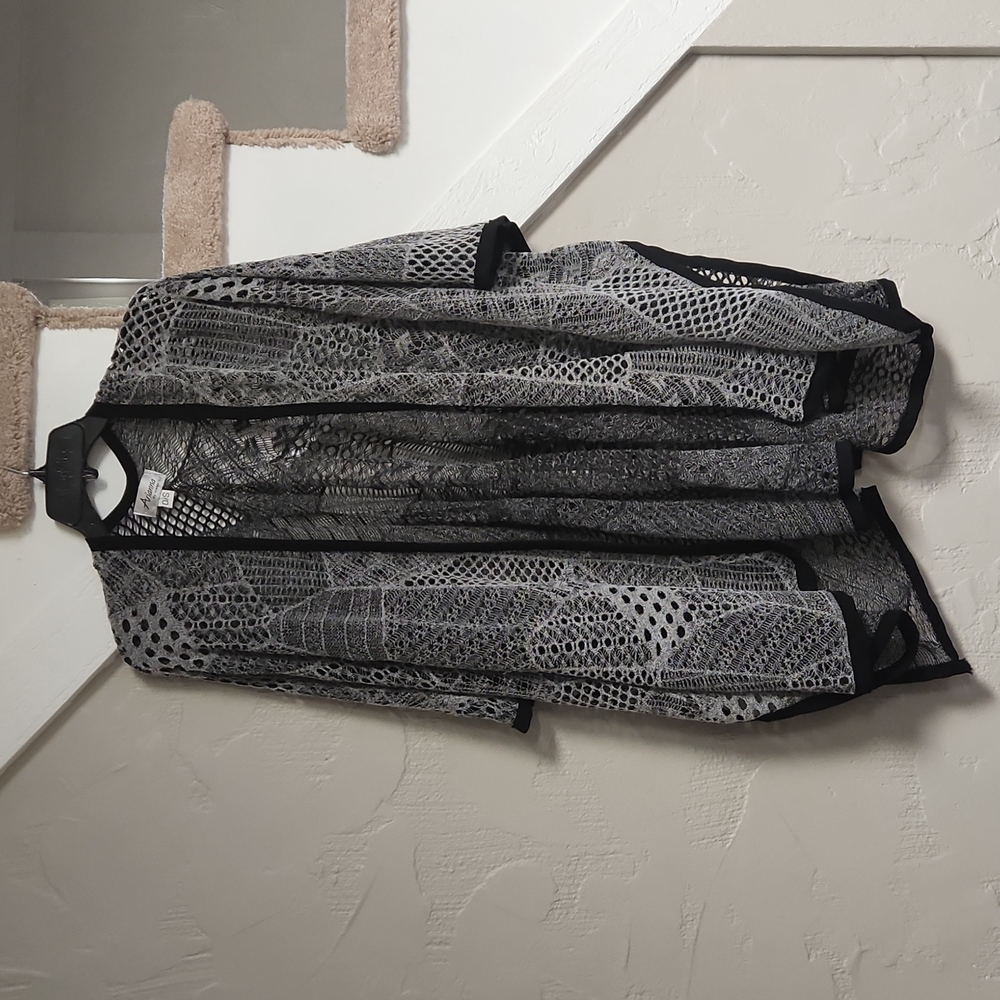 Arianna By Howard Black and Gray Kimono